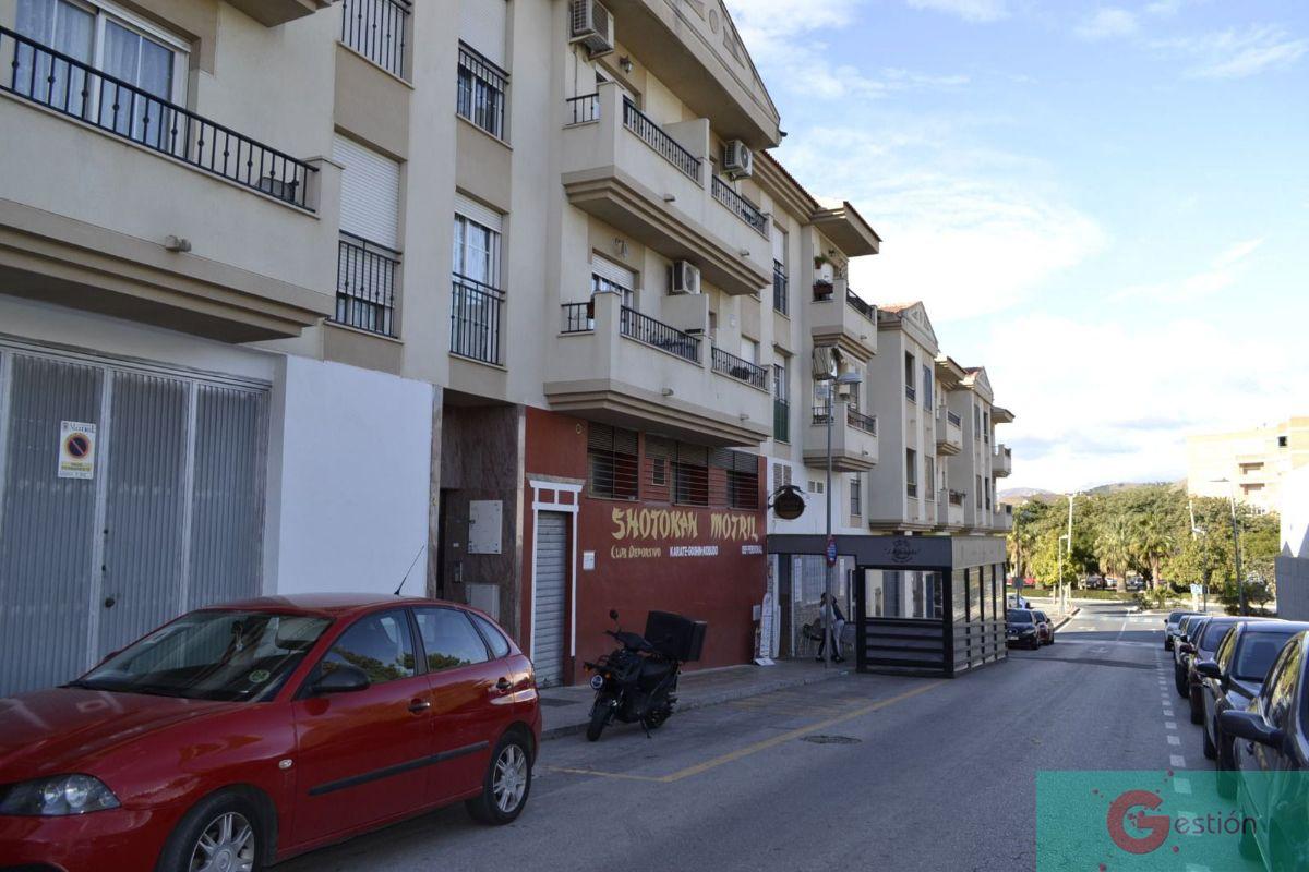 For sale of apartment in Motril