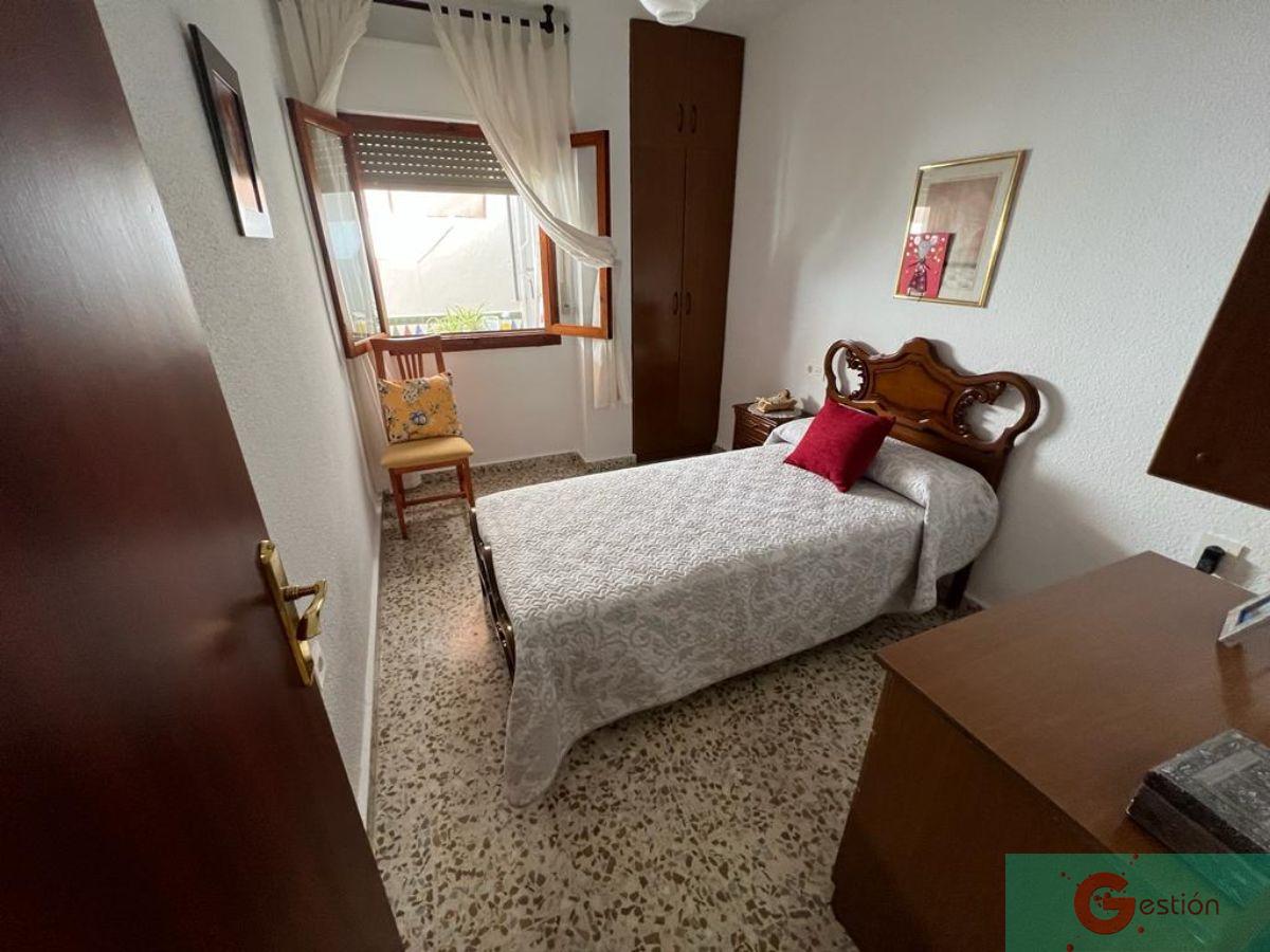 For sale of apartment in Salobreña