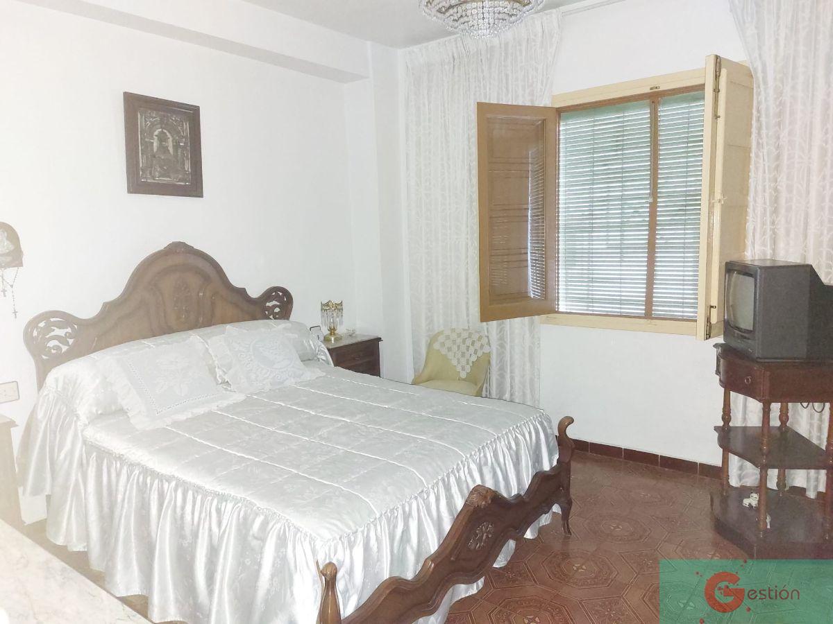 For sale of house in Salobreña