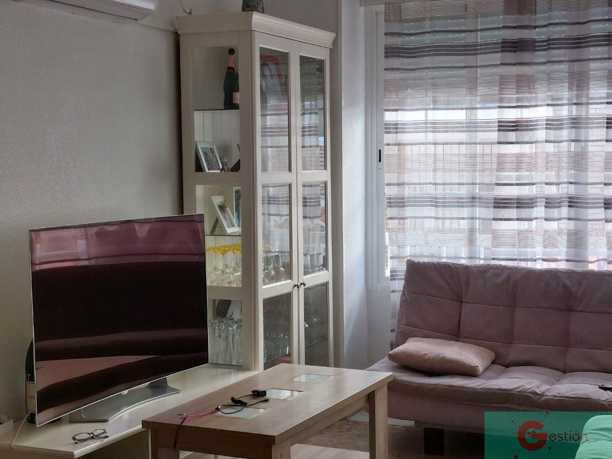 For sale of flat in Salobreña