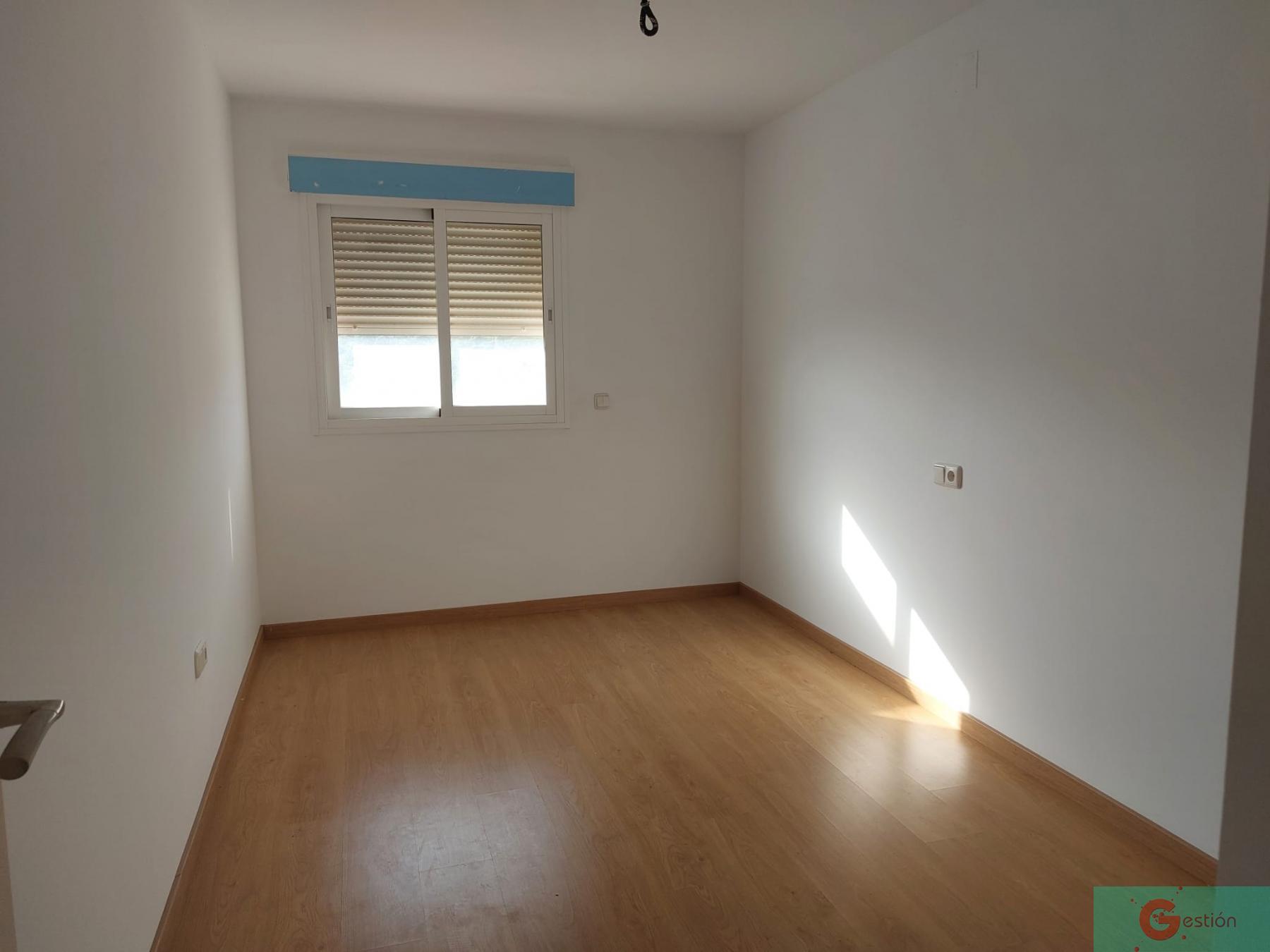 For sale of flat in Salobreña