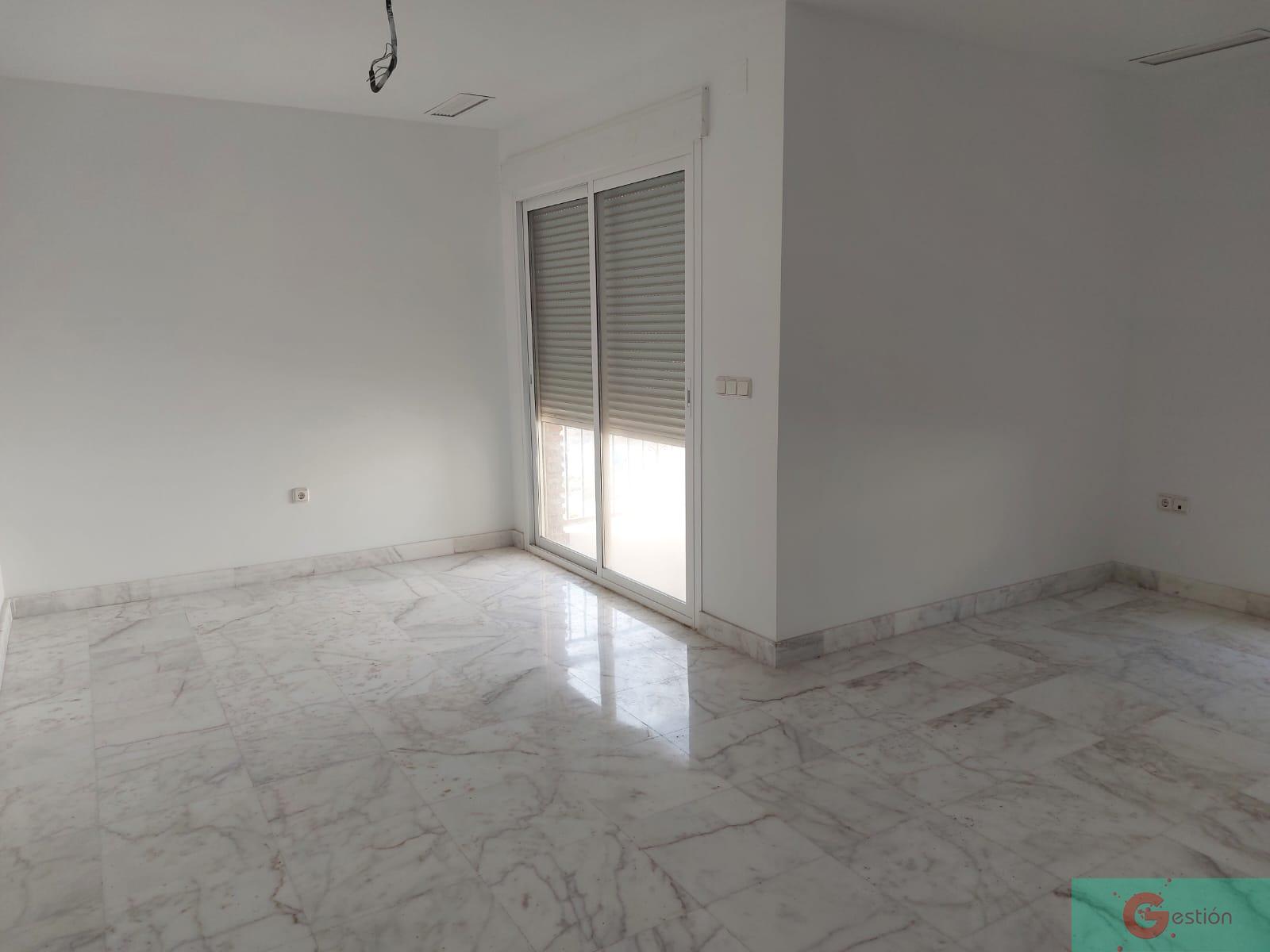 For sale of flat in Salobreña