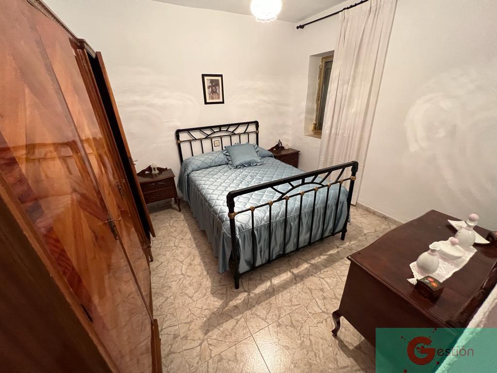 For sale of house in Salobreña