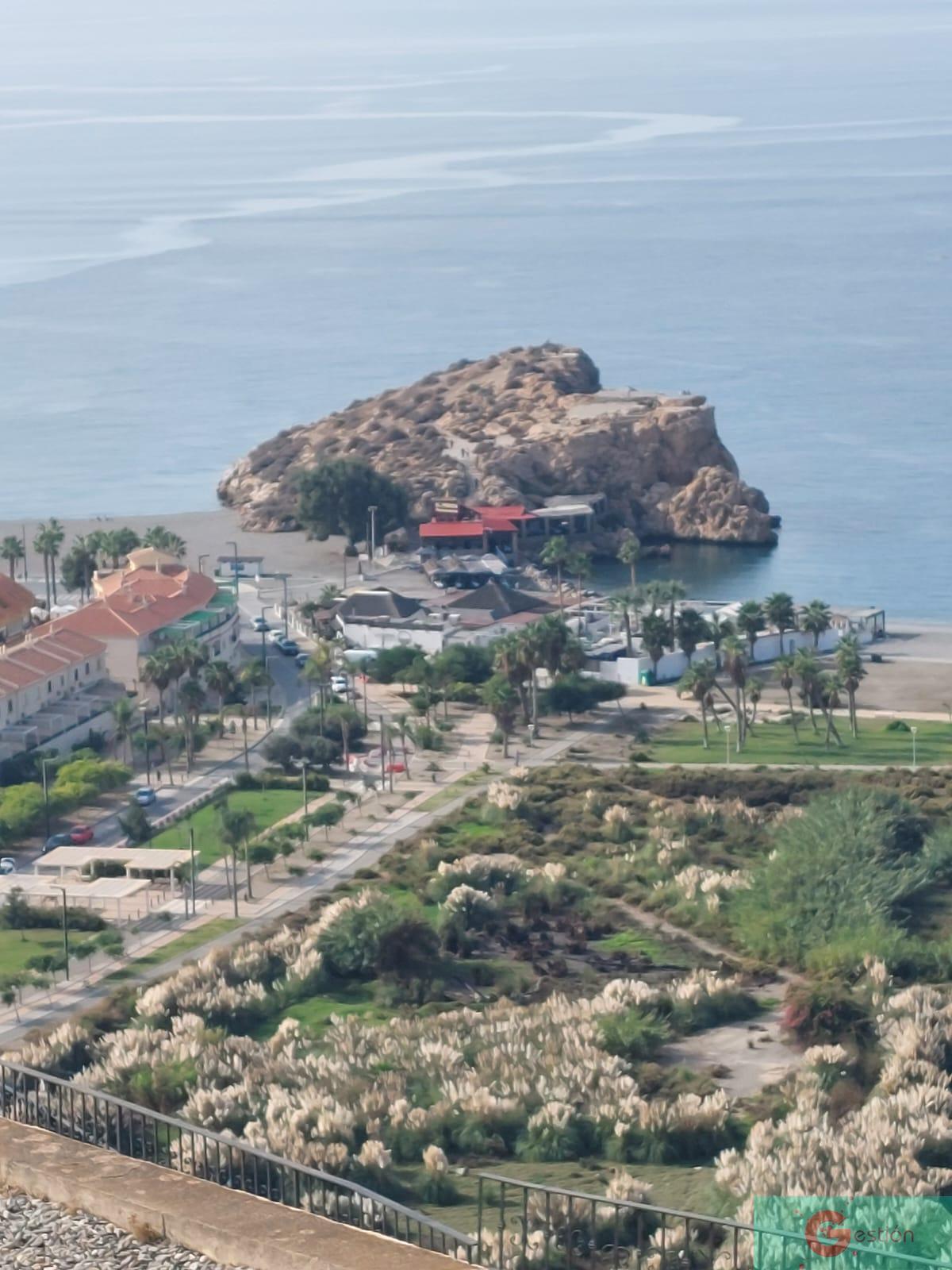 For sale of house in Salobreña