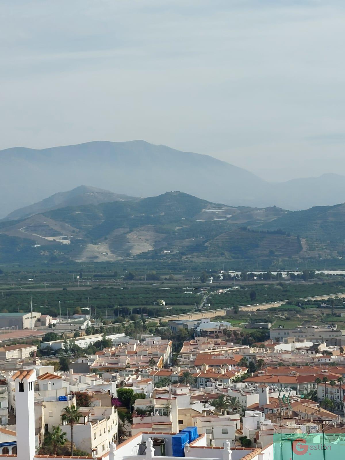 For sale of house in Salobreña