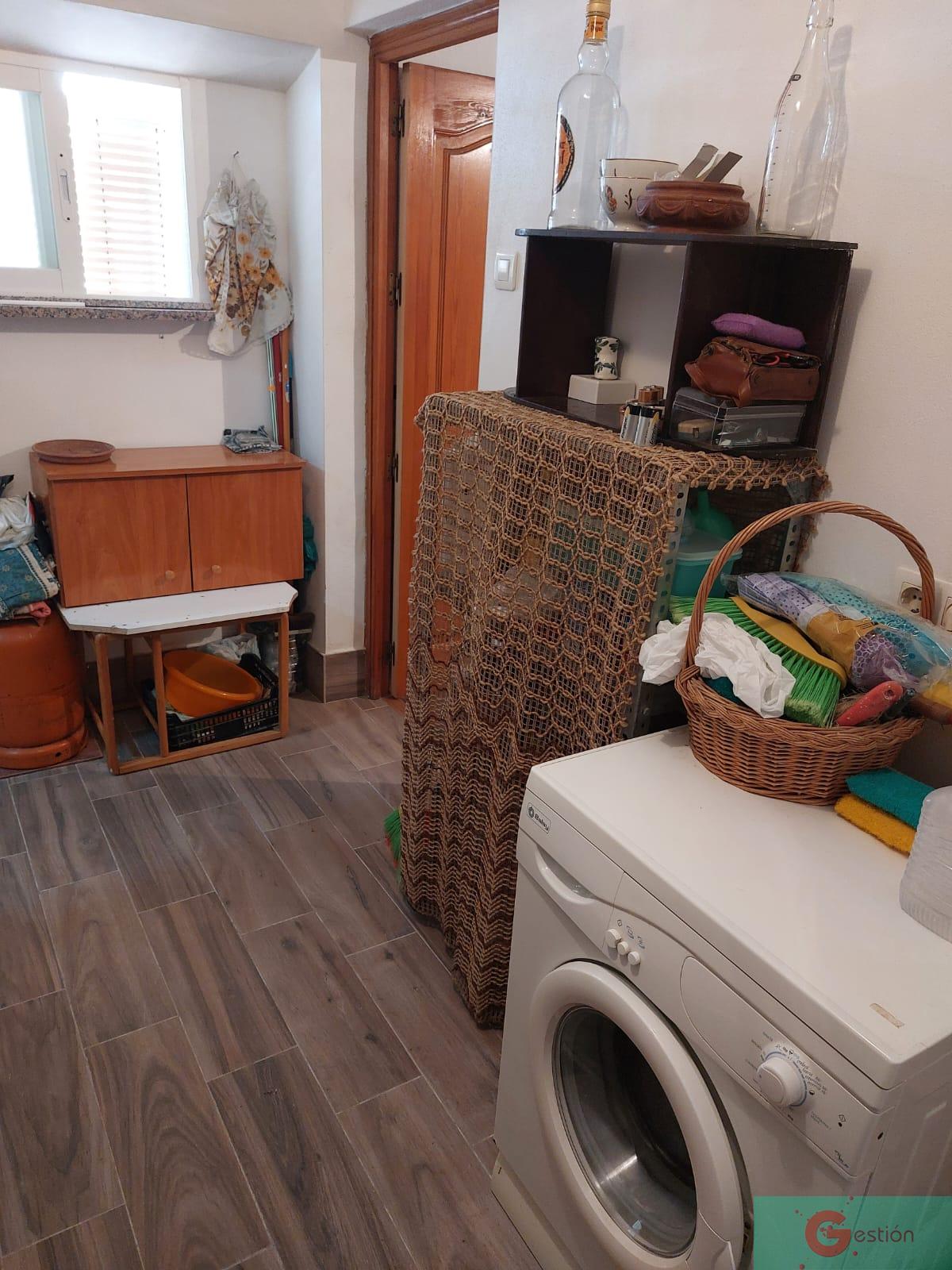For sale of house in Salobreña