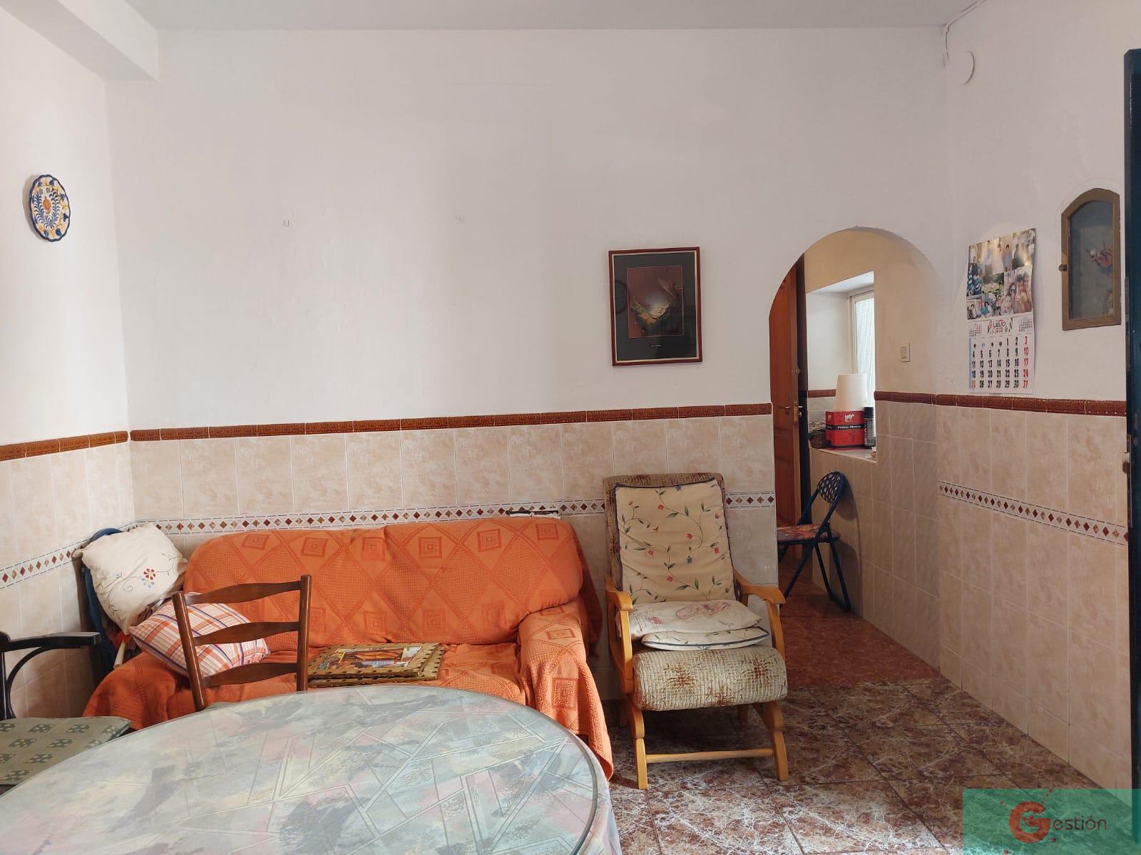 For sale of house in Salobreña