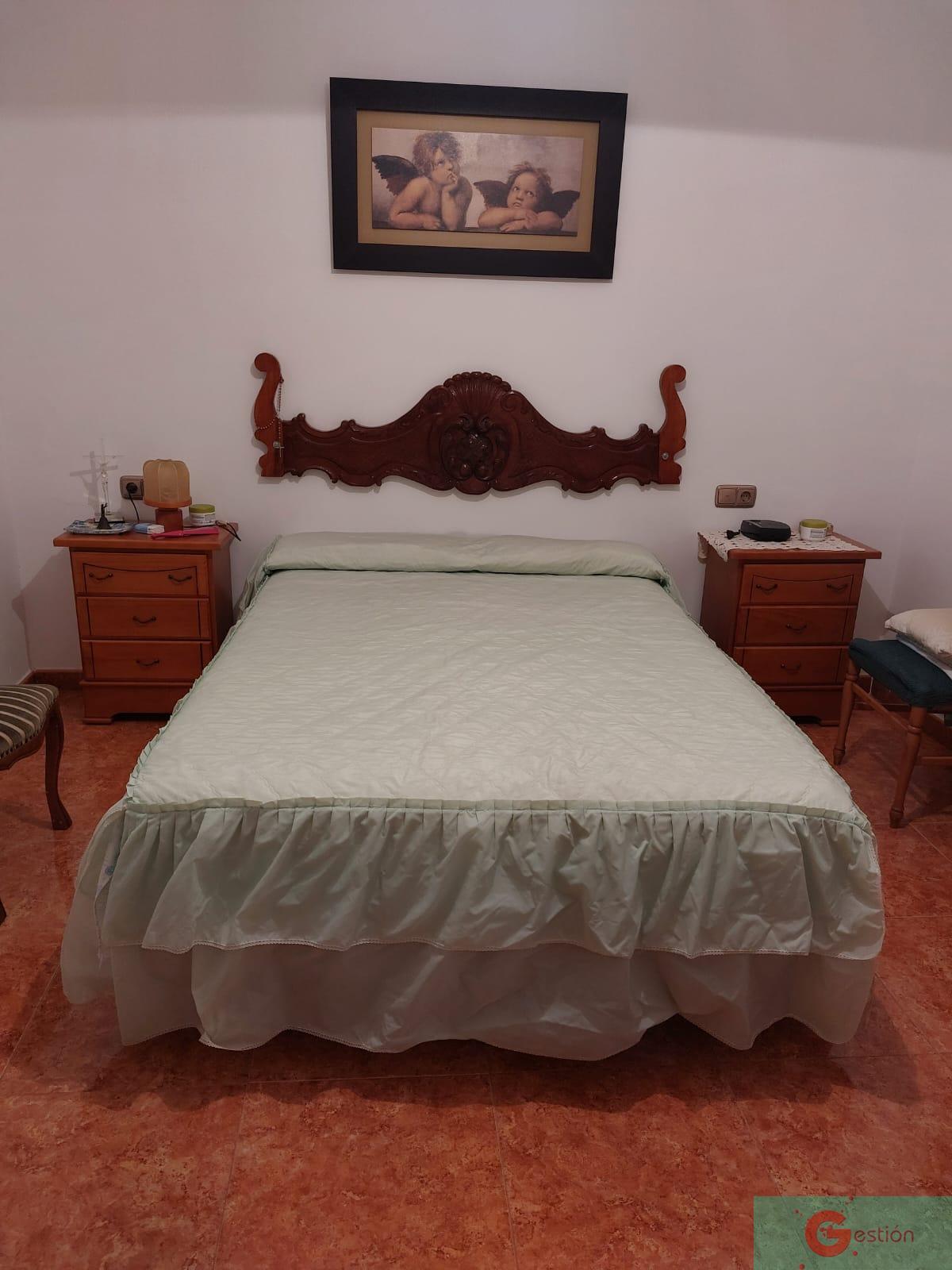 For sale of house in Salobreña