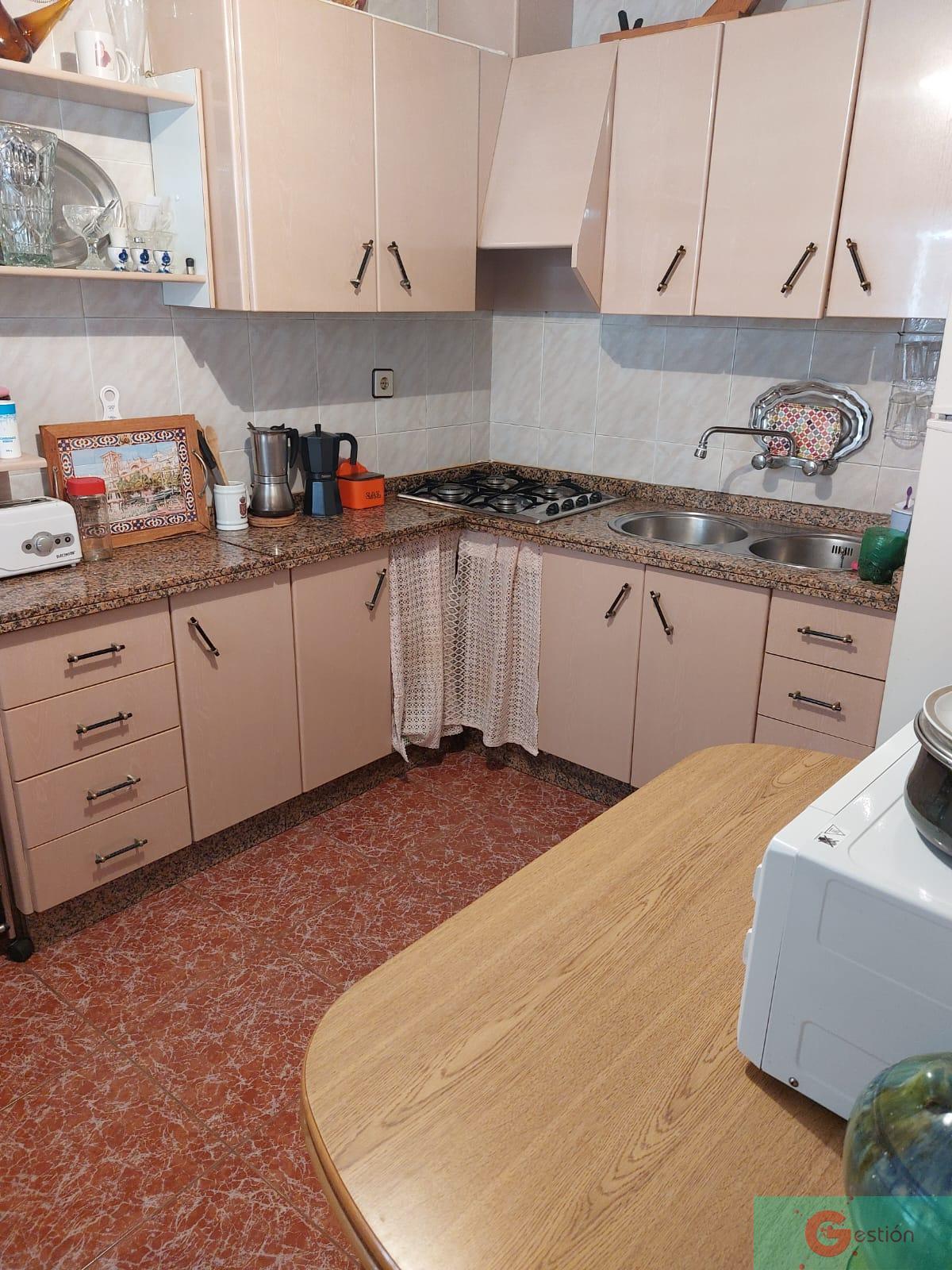 For sale of house in Salobreña