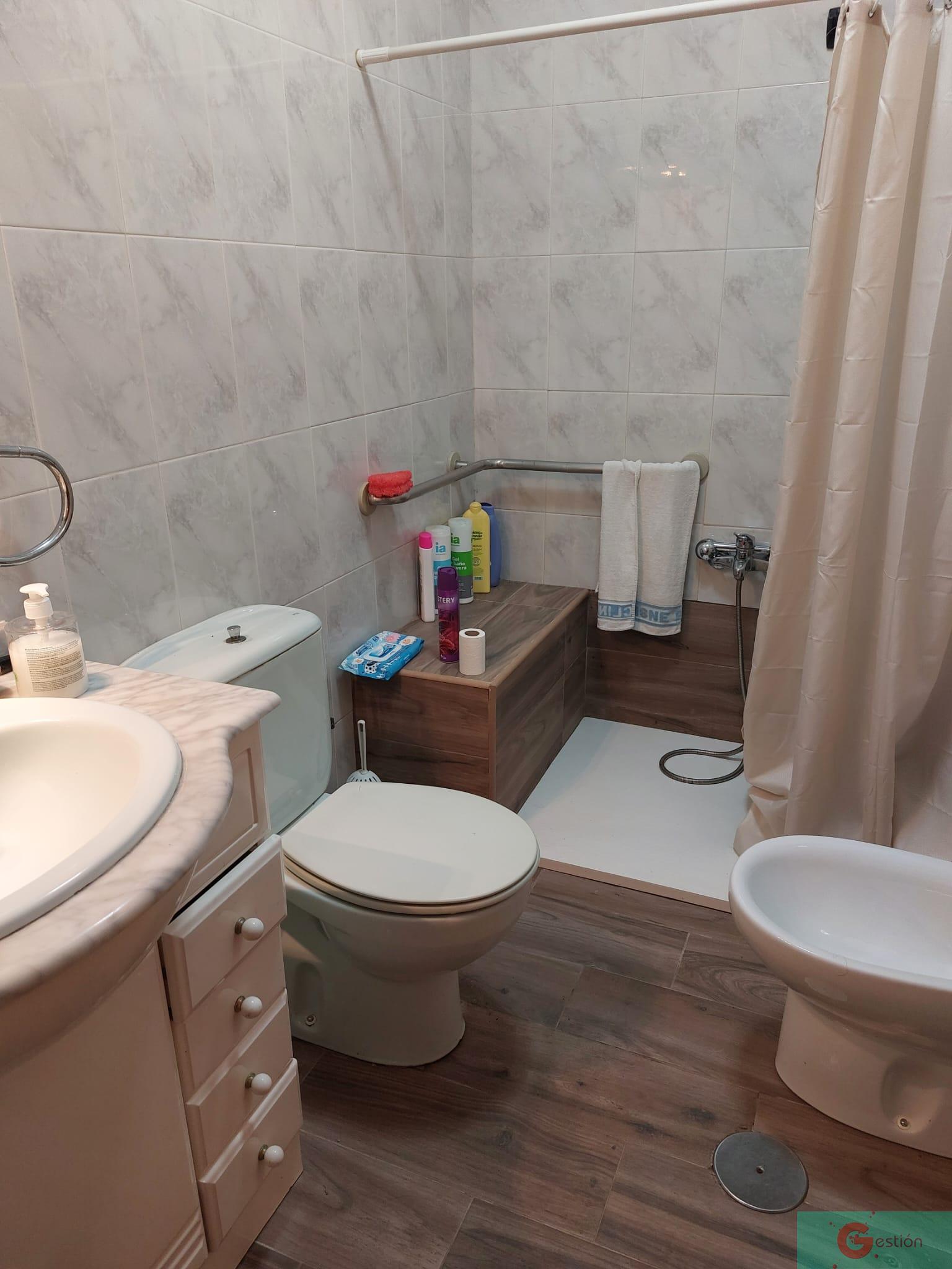 For sale of house in Salobreña