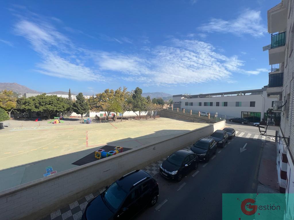 For sale of flat in Salobreña