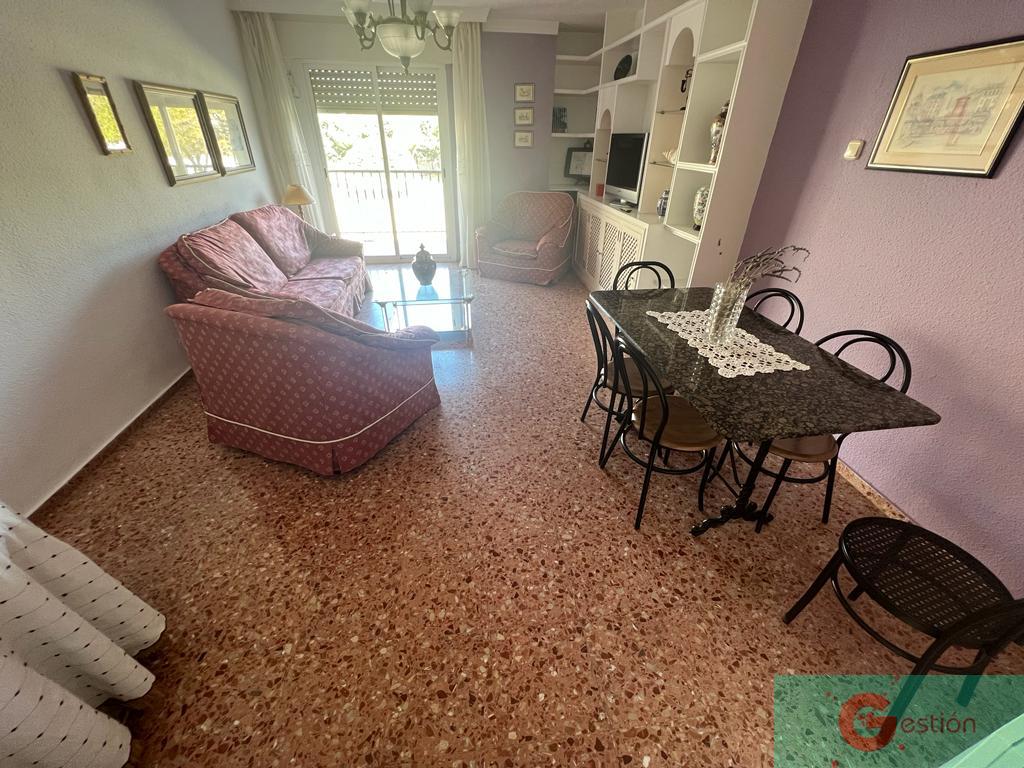 For sale of flat in Salobreña