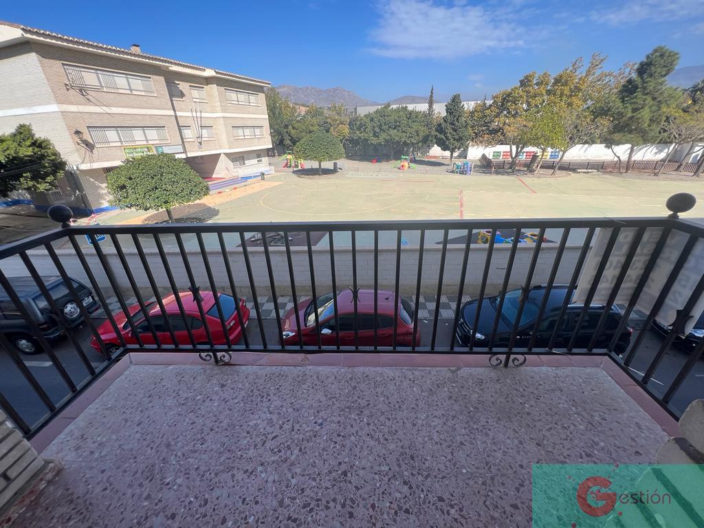 For sale of flat in Salobreña