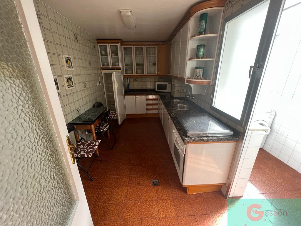 For sale of flat in Salobreña