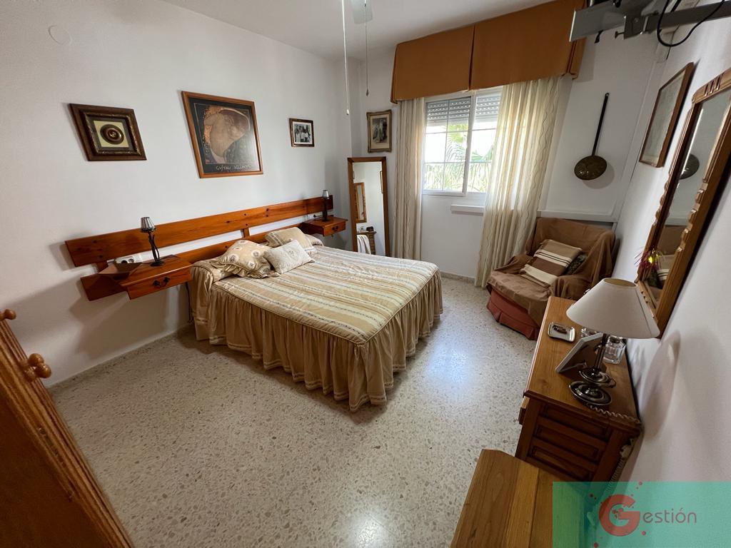 For sale of flat in Salobreña