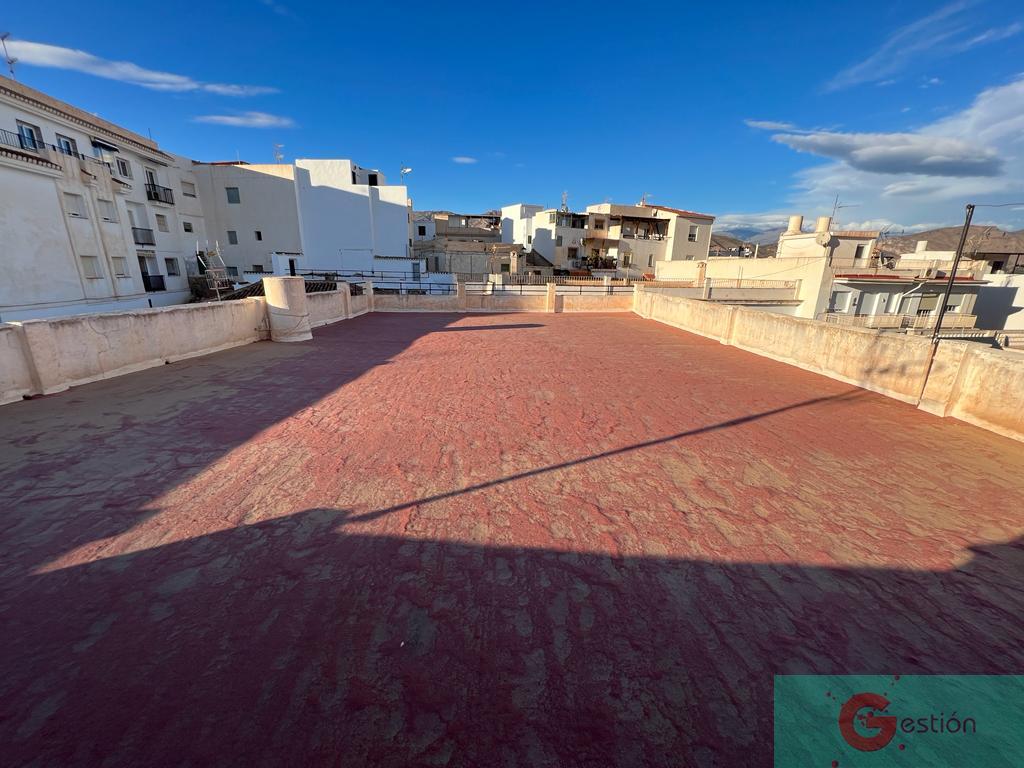 For sale of house in Salobreña