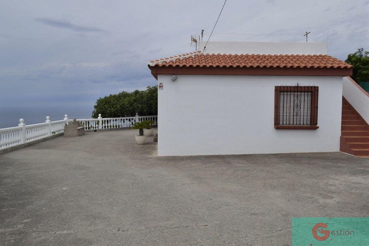 For sale of rural property in Salobreña