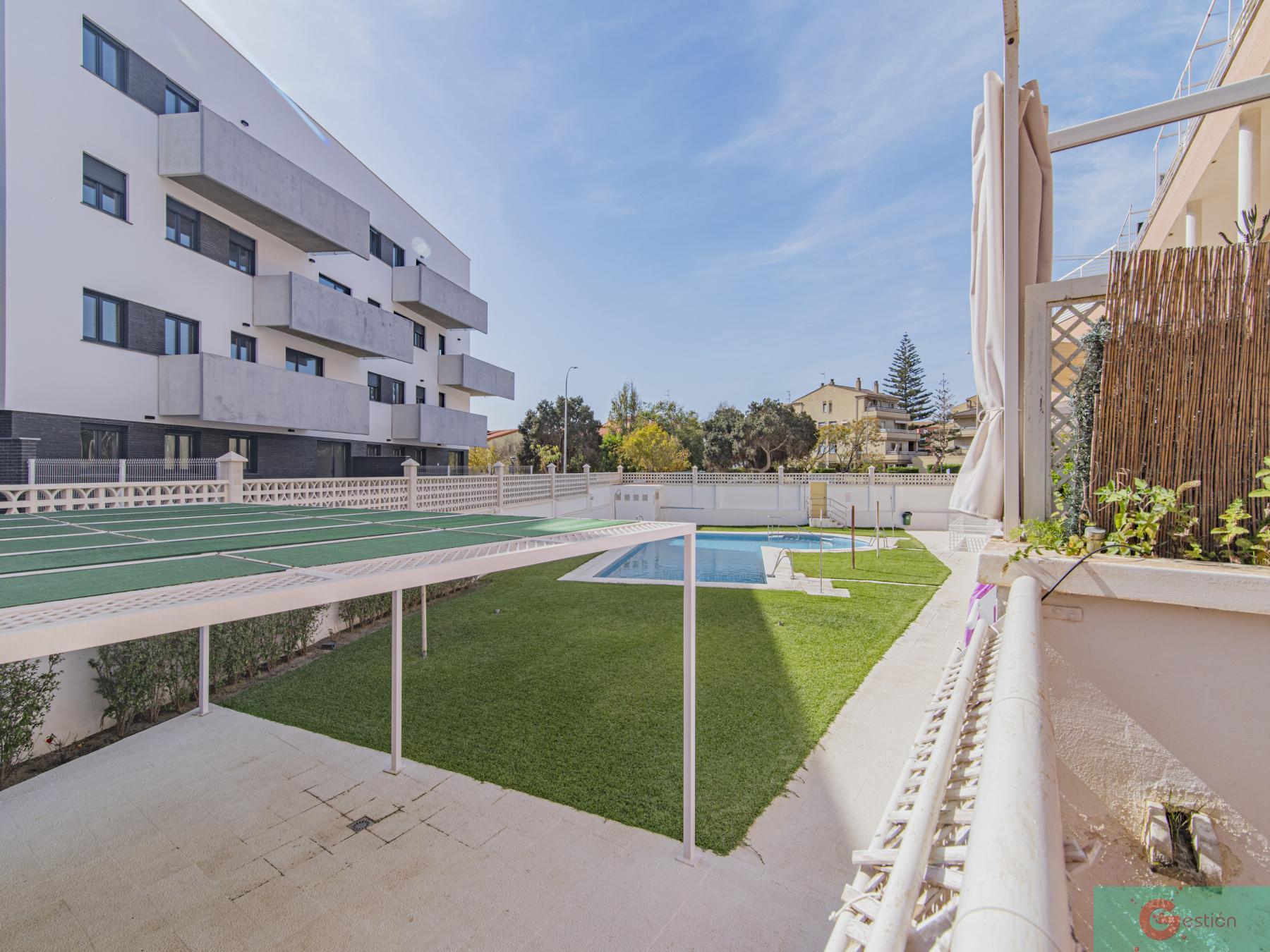 For sale of penthouse in Salobreña