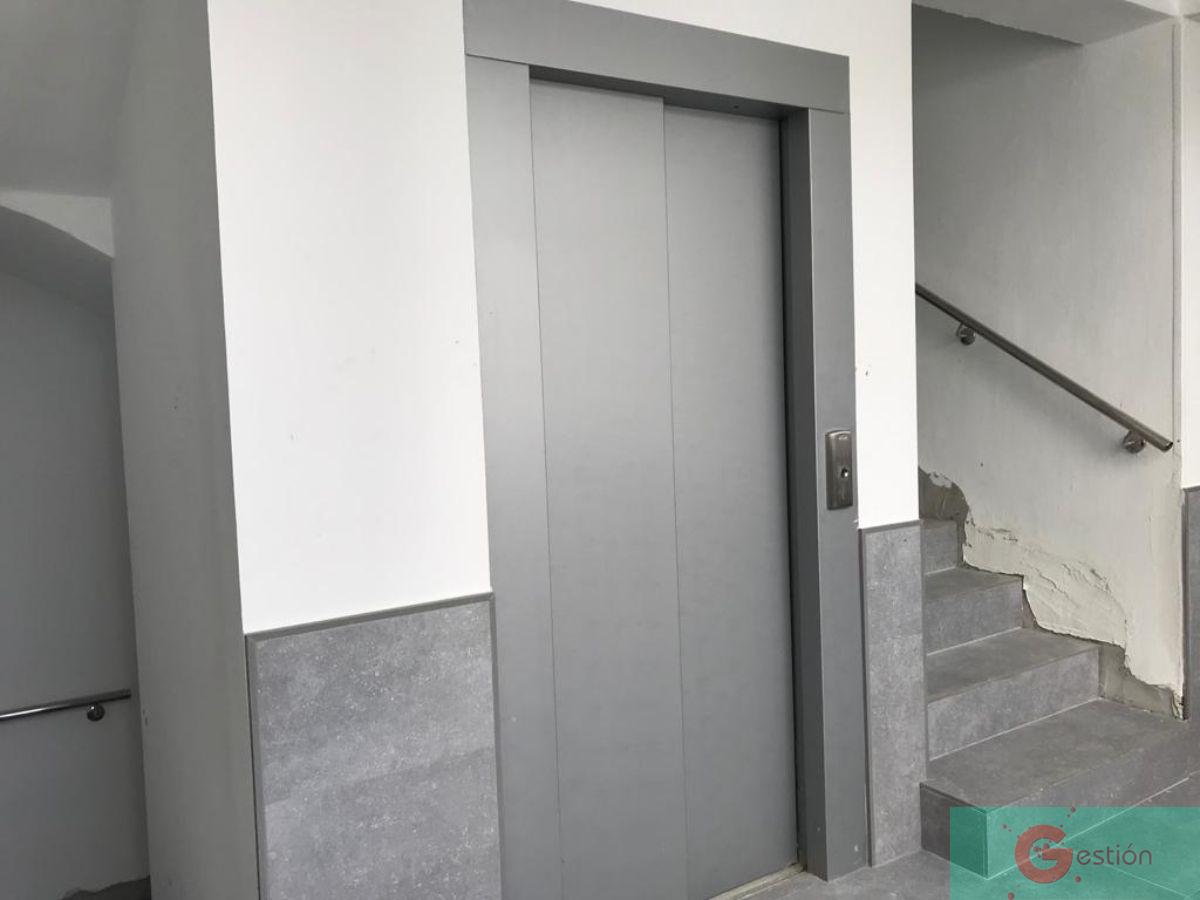 For sale of flat in Salobreña