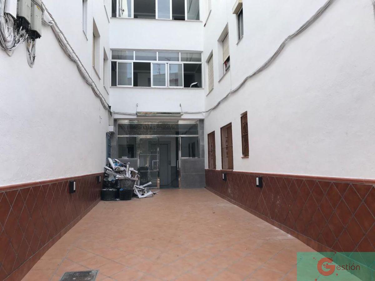 For sale of flat in Salobreña