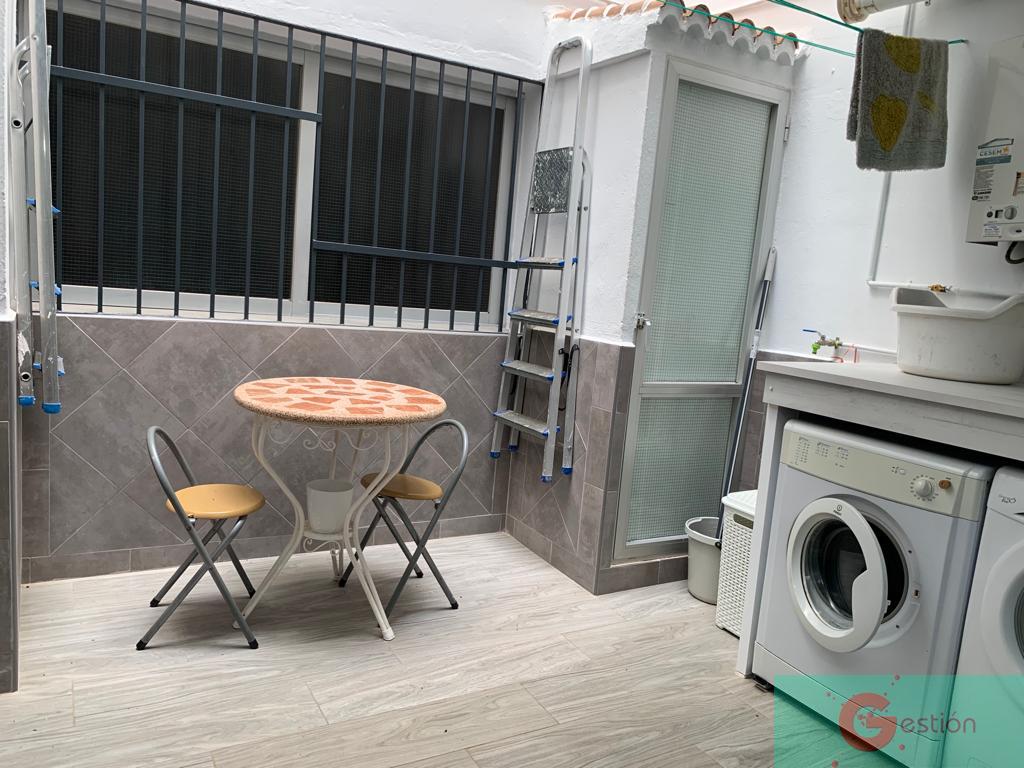 For sale of flat in Salobreña