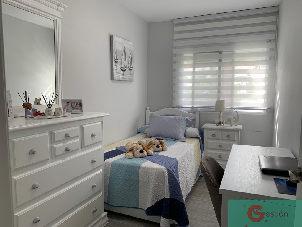 For sale of flat in Salobreña