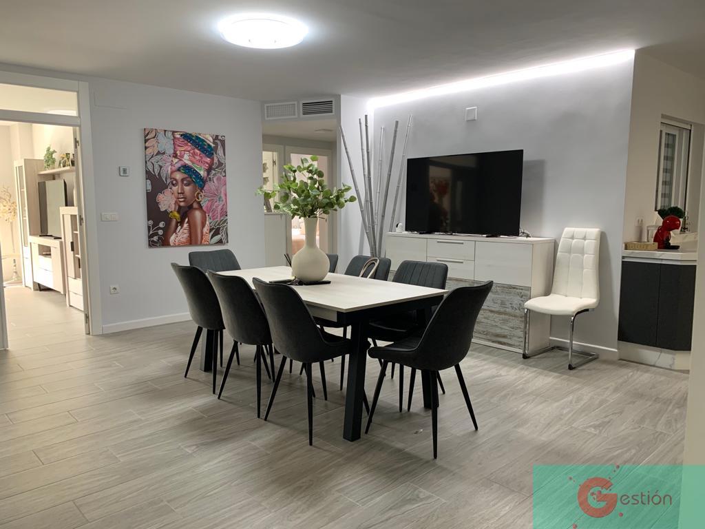 For sale of flat in Salobreña