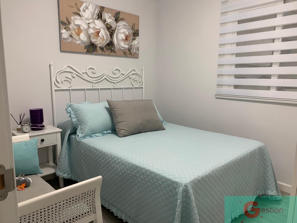 For sale of flat in Salobreña