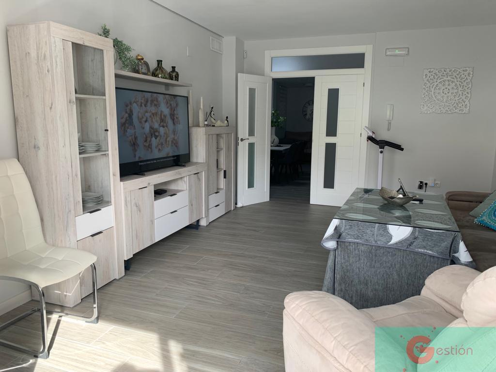 For sale of flat in Salobreña
