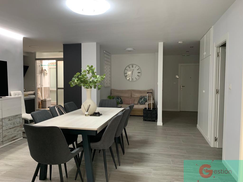 For sale of flat in Salobreña