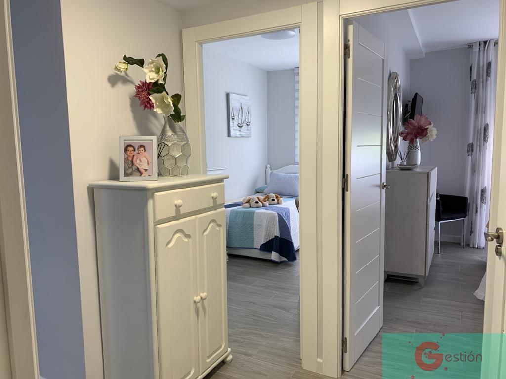 For sale of flat in Salobreña