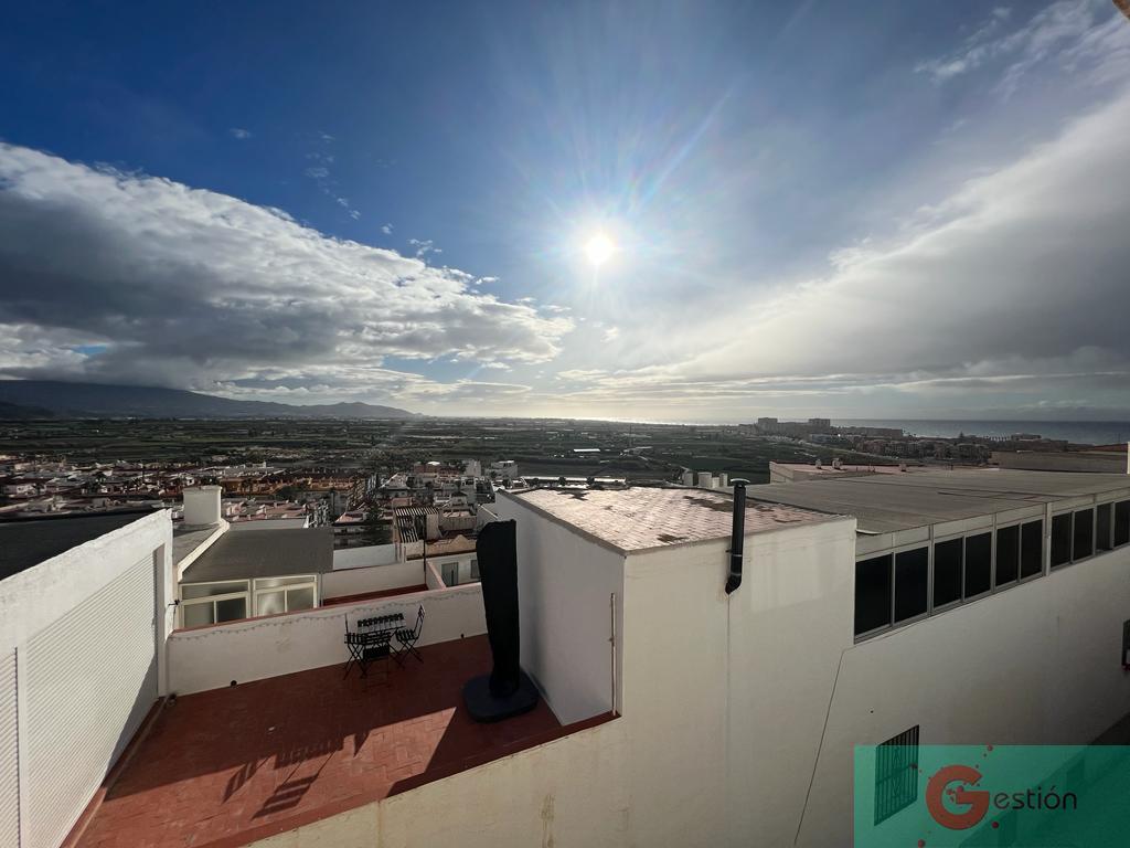 For sale of house in Salobreña