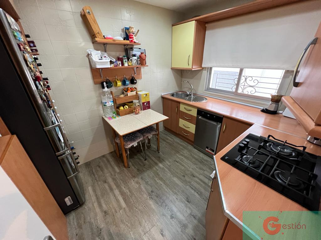 For sale of house in Salobreña