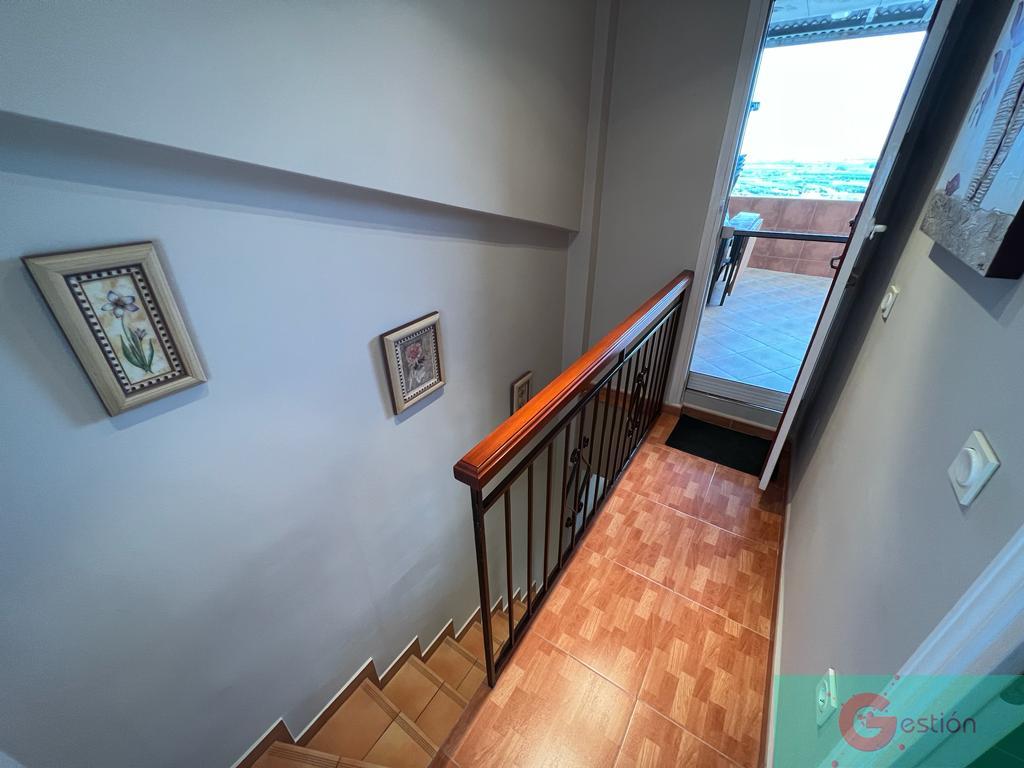 For sale of house in Salobreña