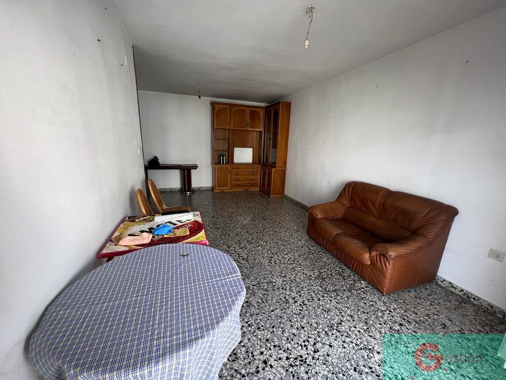 For sale of flat in Salobreña