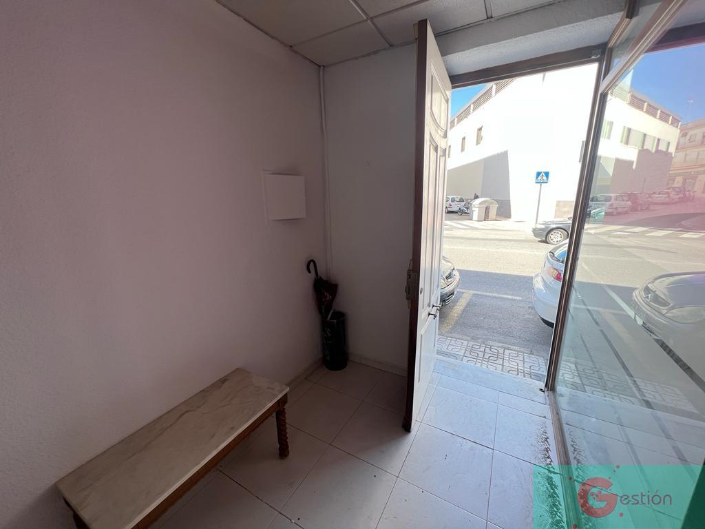 For sale of commercial in Salobreña