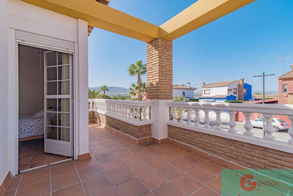 For sale of chalet in Otura