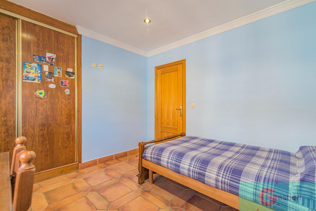 For sale of chalet in Otura
