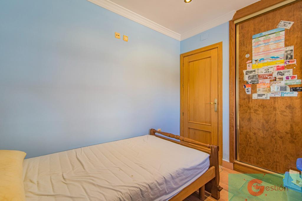 For sale of chalet in Otura