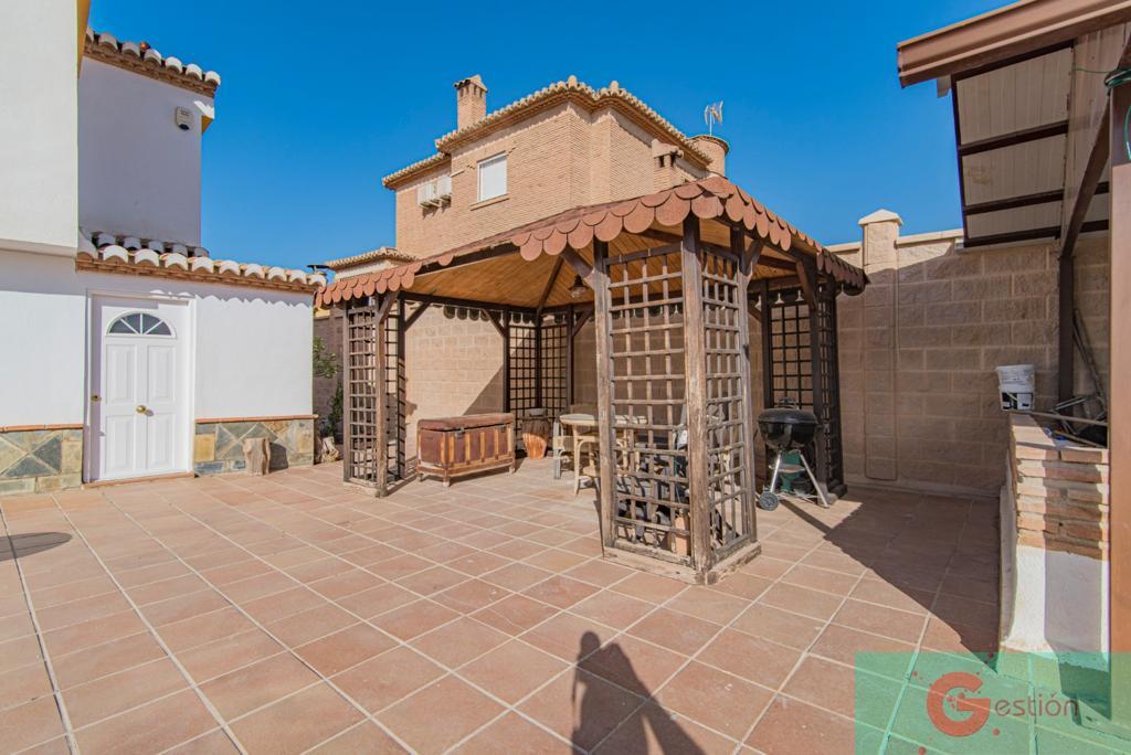 For sale of chalet in Otura
