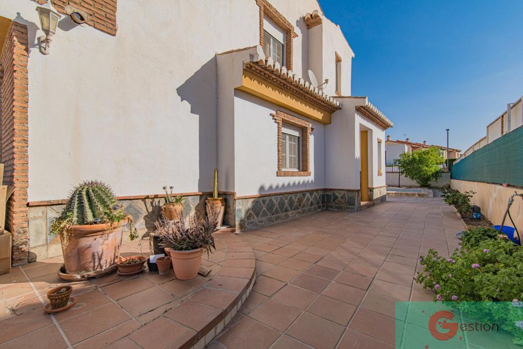 For sale of chalet in Otura