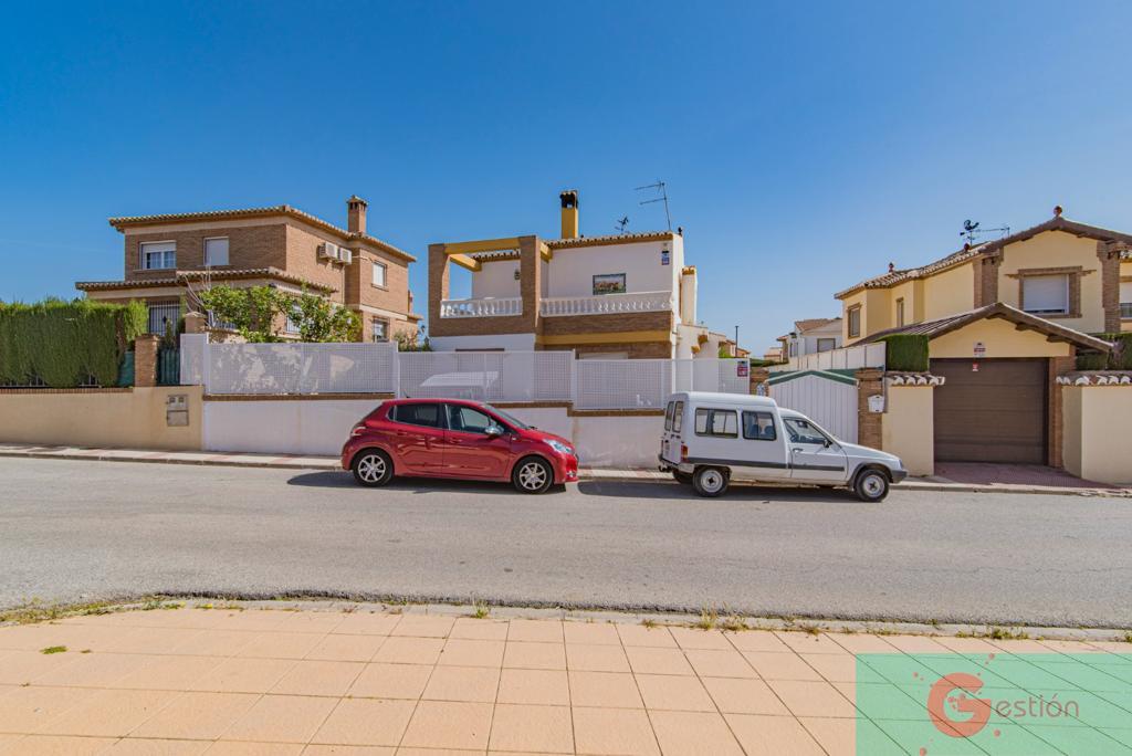 For sale of chalet in Otura