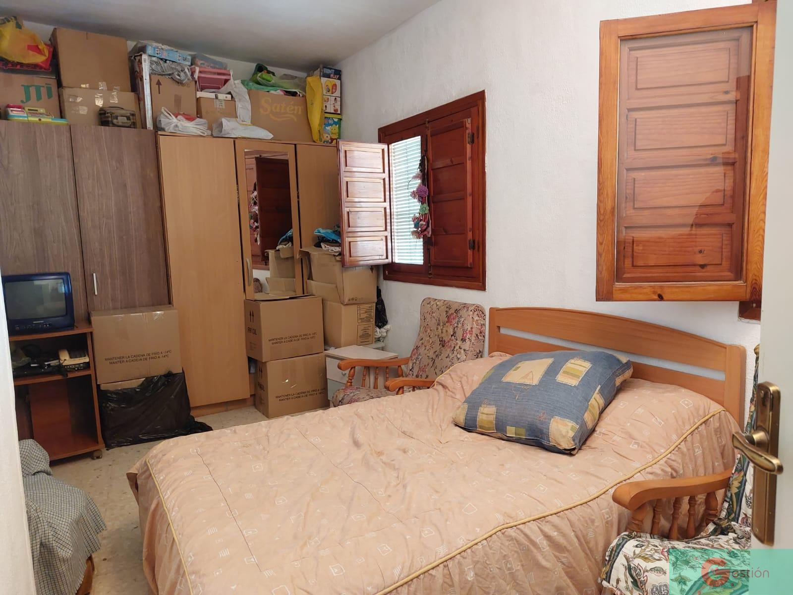 For sale of house in Salobreña