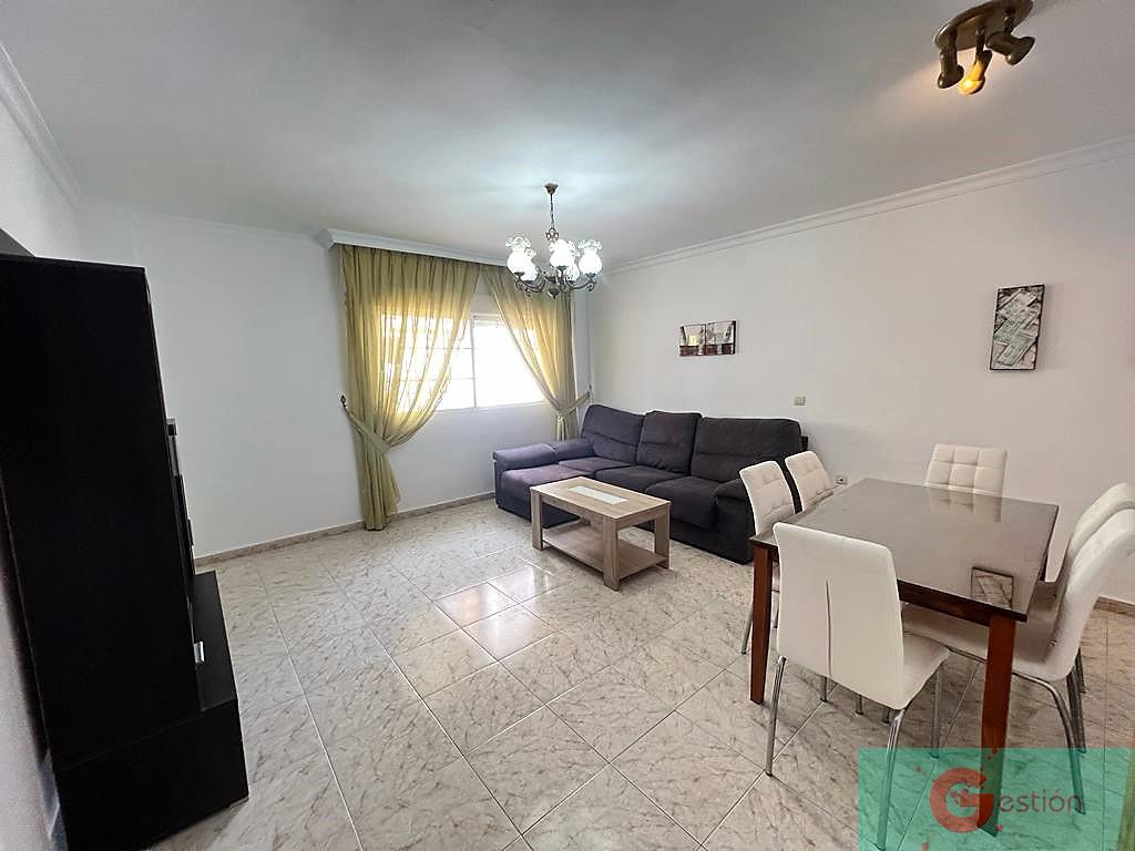 For sale of flat in Salobreña