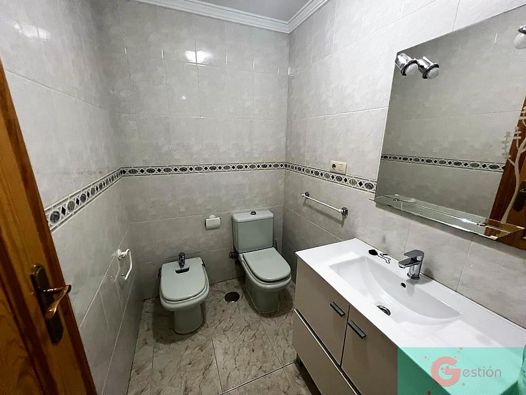 For sale of flat in Salobreña