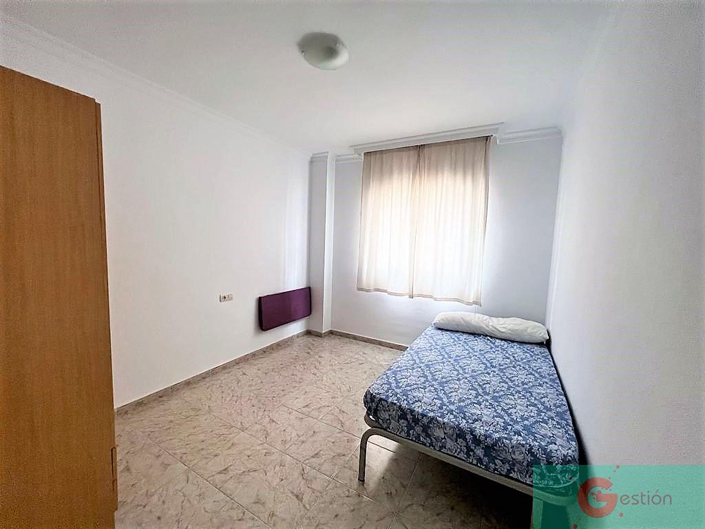 For sale of flat in Salobreña