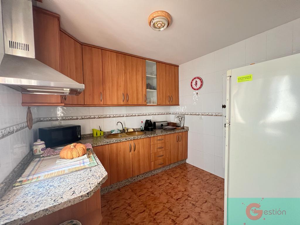 For sale of house in Salobreña