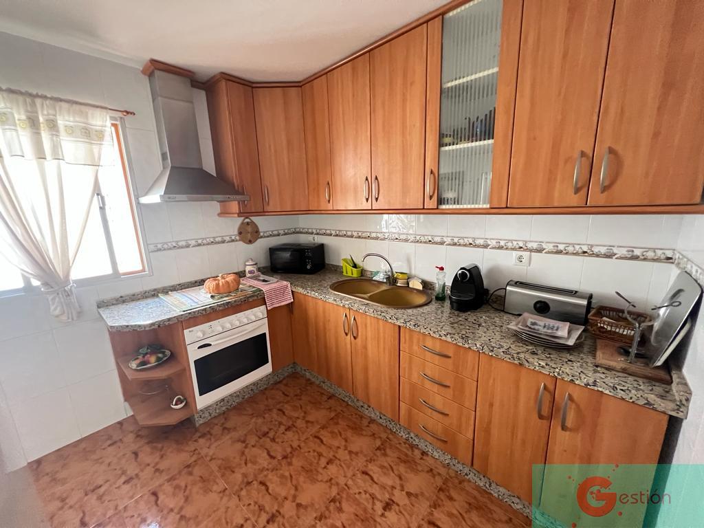 For sale of house in Salobreña