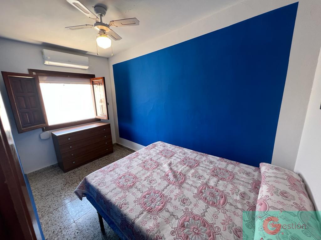 For sale of house in Salobreña