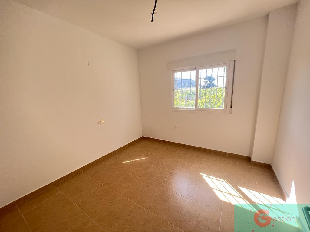 For sale of apartment in Salobreña
